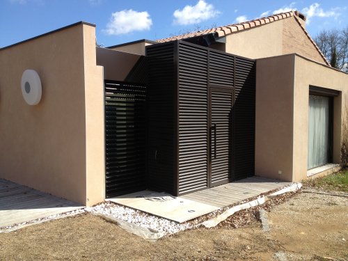 Installation de stores lames orientable Anglet